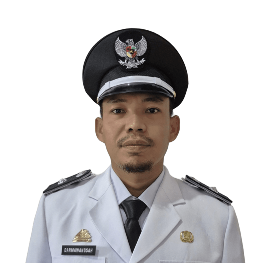 Kepala Desa Salajangki Darmawangsah, S.P.